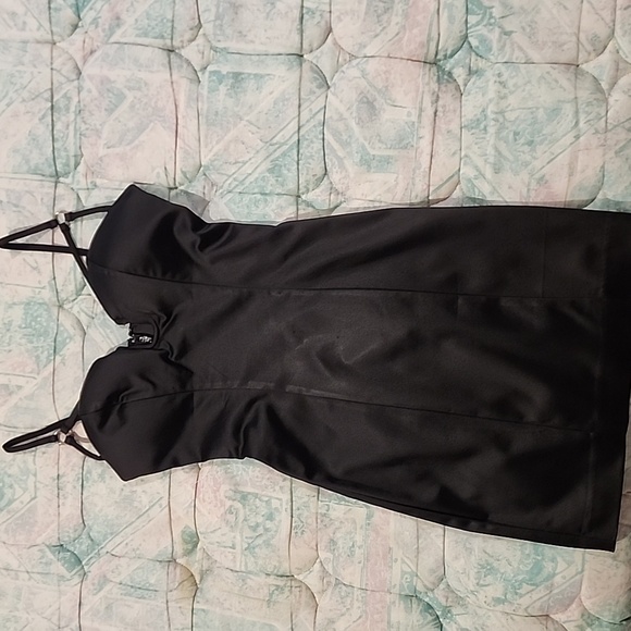 Bebe and Guess party dresses - Picture 6 of 6